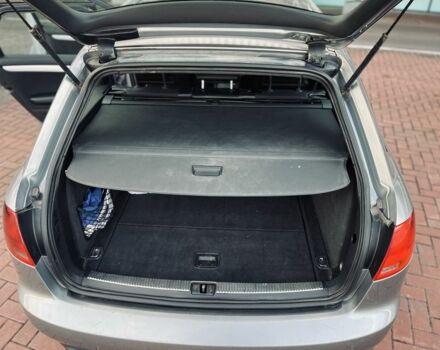 Ауди А4 2004 в Луцке на Automoto.ua Серый Ауди А4, объемом двигателя 2.5 л и пробегом 400 тыс. км за 2999 $, фото 8 на Automoto.ua