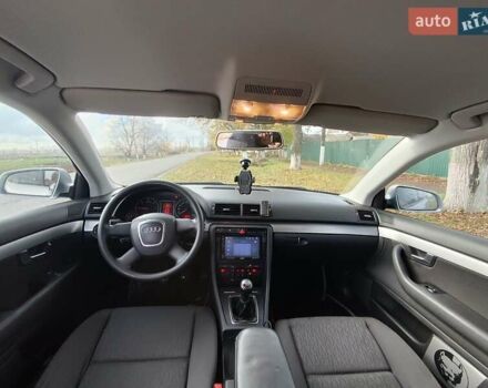 Сірий Ауді А4, об'ємом двигуна 2 л та пробігом 200 тис. км за 6500 $, фото 2 на Automoto.ua