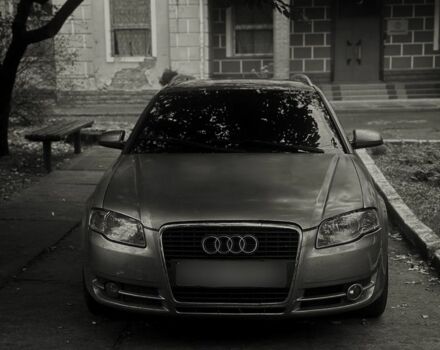 Серый Ауди А4, объемом двигателя 2 л и пробегом 280 тыс. км за 3700 $, фото 4 на Automoto.ua