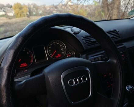 Серый Ауди А4, объемом двигателя 2 л и пробегом 320 тыс. км за 6200 $, фото 4 на Automoto.ua