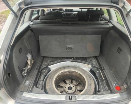 Серый Ауди А4, объемом двигателя 2 л и пробегом 400 тыс. км за 3300 $, фото 14 на Automoto.ua