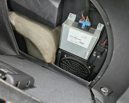 Серый Ауди А4, объемом двигателя 2 л и пробегом 400 тыс. км за 3200 $, фото 19 на Automoto.ua