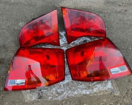 Серый Ауди А4, объемом двигателя 2 л и пробегом 250 тыс. км за 1000 $, фото 5 на Automoto.ua