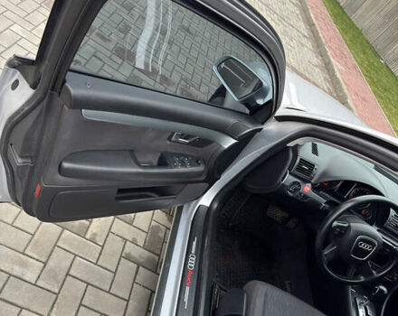 Серый Ауди А4, объемом двигателя 2.5 л и пробегом 296 тыс. км за 5300 $, фото 5 на Automoto.ua