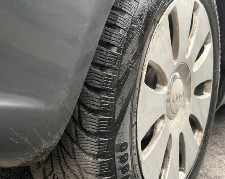 Серый Ауди А4, объемом двигателя 2 л и пробегом 267 тыс. км за 5300 $, фото 10 на Automoto.ua