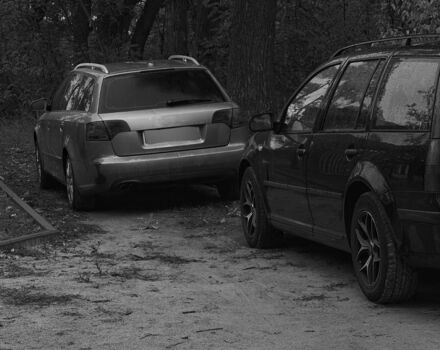 Серый Ауди А4, объемом двигателя 2 л и пробегом 280 тыс. км за 3700 $, фото 6 на Automoto.ua