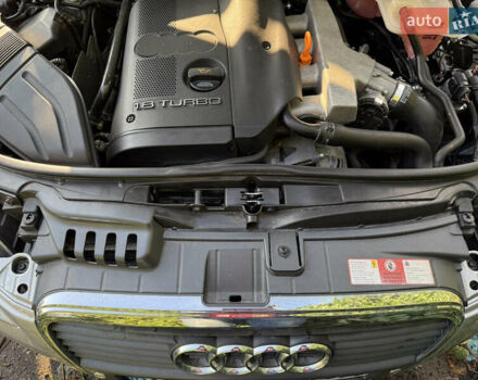 Серый Ауди А4, объемом двигателя 1.8 л и пробегом 229 тыс. км за 7300 $, фото 7 на Automoto.ua