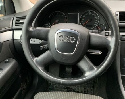 Серый Ауди А4, объемом двигателя 2 л и пробегом 460 тыс. км за 2500 $, фото 9 на Automoto.ua