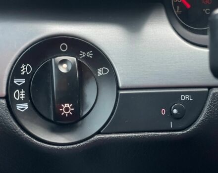 Сірий Ауді А4, об'ємом двигуна 2.5 л та пробігом 348 тис. км за 6400 $, фото 13 на Automoto.ua