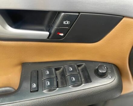 Сірий Ауді А4, об'ємом двигуна 2.5 л та пробігом 348 тис. км за 6400 $, фото 8 на Automoto.ua