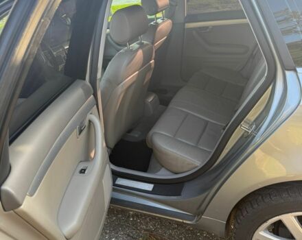 Серый Ауди А4, объемом двигателя 3 л и пробегом 383 тыс. км за 8000 $, фото 7 на Automoto.ua