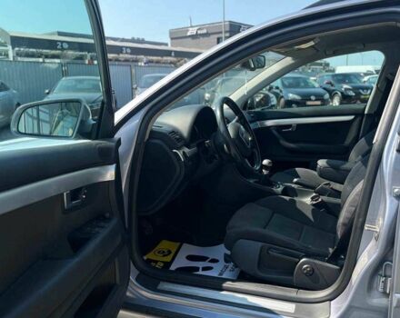 Сірий Ауді А4, об'ємом двигуна 3 л та пробігом 362 тис. км за 6990 $, фото 8 на Automoto.ua