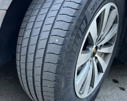 Сірий Ауді А4, об'ємом двигуна 1.8 л та пробігом 260 тис. км за 6200 $, фото 8 на Automoto.ua