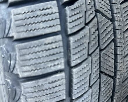 Серый Ауди А4, объемом двигателя 1.9 л и пробегом 301 тыс. км за 2650 $, фото 4 на Automoto.ua