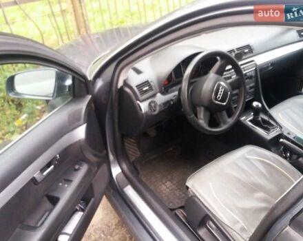 Серый Ауди А4, объемом двигателя 2 л и пробегом 330 тыс. км за 6450 $, фото 3 на Automoto.ua