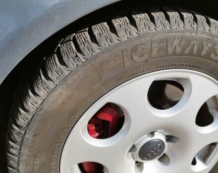 Сірий Ауді А4, об'ємом двигуна 2.5 л та пробігом 417 тис. км за 6000 $, фото 10 на Automoto.ua