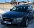 Серый Ауди А4, объемом двигателя 2 л и пробегом 330 тыс. км за 6000 $, фото 1 на Automoto.ua