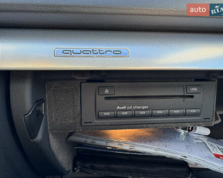 Серый Ауди А4, объемом двигателя 2 л и пробегом 211 тыс. км за 7450 $, фото 16 на Automoto.ua