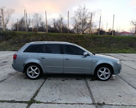 Серый Ауди А4, объемом двигателя 2 л и пробегом 333 тыс. км за 2700 $, фото 7 на Automoto.ua