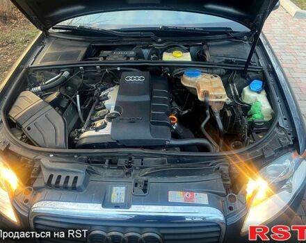 Ауди А4 2005 в Кропивницком (Кировограде) на Automoto.ua Серый Ауди А4, объемом двигателя 2 л и пробегом 287 тыс. км за 6900 $, фото 6 на Automoto.ua
