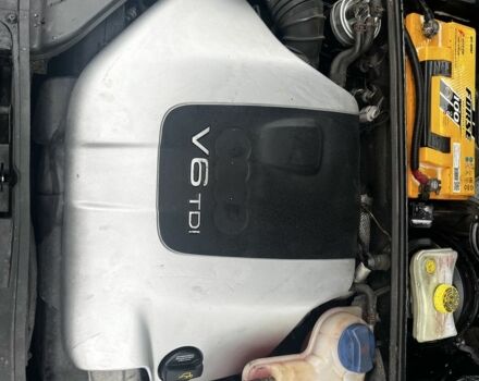 Серый Ауди А4, объемом двигателя 2.5 л и пробегом 398 тыс. км за 2500 $, фото 12 на Automoto.ua