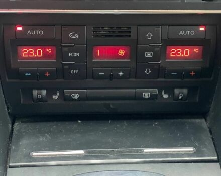 Сірий Ауді А4, об'ємом двигуна 2.5 л та пробігом 348 тис. км за 6400 $, фото 11 на Automoto.ua