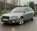 Серый Ауди А4, объемом двигателя 2 л и пробегом 260 тыс. км за 3500 $, фото 2 на Automoto.ua