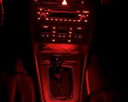 Сірий Ауді А4, об'ємом двигуна 2 л та пробігом 330 тис. км за 6900 $, фото 26 на Automoto.ua