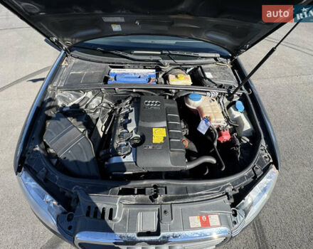 Серый Ауди А4, объемом двигателя 2 л и пробегом 211 тыс. км за 7450 $, фото 19 на Automoto.ua