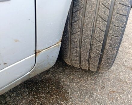 Серый Ауди А4, объемом двигателя 2 л и пробегом 300 тыс. км за 3011 $, фото 7 на Automoto.ua