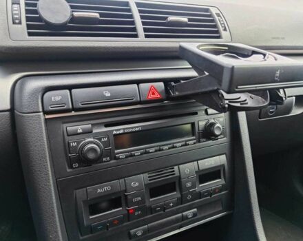 Сірий Ауді А4, об'ємом двигуна 0 л та пробігом 237 тис. км за 6290 $, фото 18 на Automoto.ua