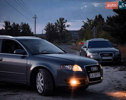 Серый Ауди А4, объемом двигателя 2.5 л и пробегом 285 тыс. км за 7500 $, фото 1 на Automoto.ua