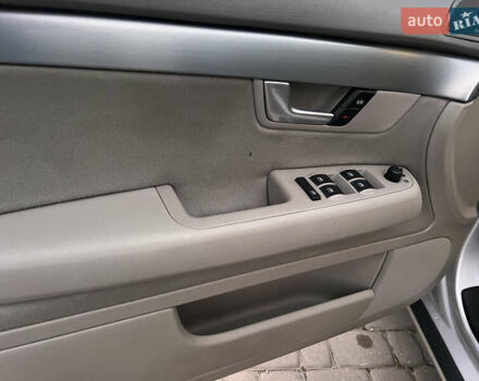 Ауди А4 2005 в Дунаевцах на Automoto.ua Серый Ауди А4, объемом двигателя 2 л и пробегом 230 тыс. км за 5999 $, фото 17 на Automoto.ua