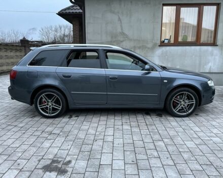 Серый Ауди А4, объемом двигателя 2 л и пробегом 315 тыс. км за 6000 $, фото 1 на Automoto.ua