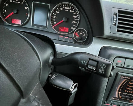 Сірий Ауді А4, об'ємом двигуна 1.8 л та пробігом 260 тис. км за 6200 $, фото 23 на Automoto.ua