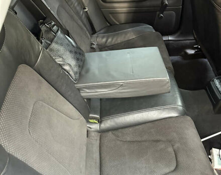 Серый Ауди А4, объемом двигателя 1.8 л и пробегом 267 тыс. км за 7999 $, фото 14 на Automoto.ua