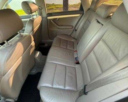 Серый Ауди А4, объемом двигателя 3 л и пробегом 383 тыс. км за 8000 $, фото 4 на Automoto.ua