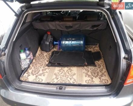 Серый Ауди А4, объемом двигателя 2 л и пробегом 330 тыс. км за 6450 $, фото 4 на Automoto.ua