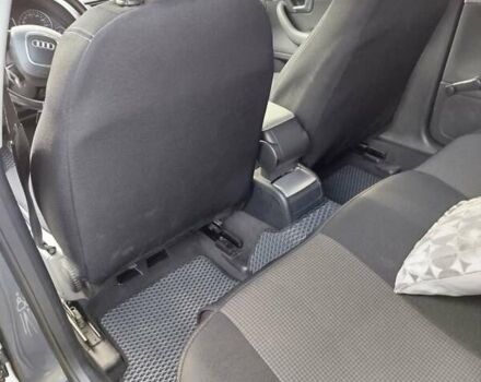 Серый Ауди А4, объемом двигателя 2.01 л и пробегом 269 тыс. км за 6800 $, фото 21 на Automoto.ua