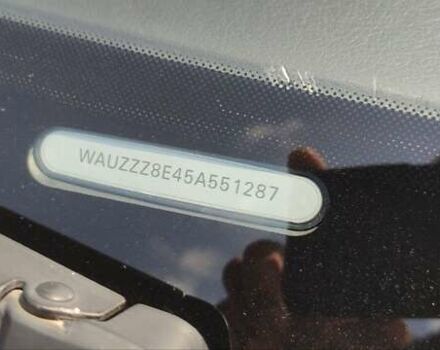 Сірий Ауді А4, об'ємом двигуна 1.98 л та пробігом 250 тис. км за 7500 $, фото 27 на Automoto.ua