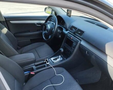 Сірий Ауді А4, об'ємом двигуна 2.5 л та пробігом 417 тис. км за 6000 $, фото 2 на Automoto.ua