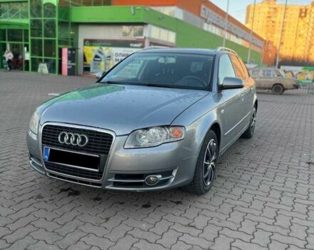 Серый Ауди А4, объемом двигателя 2 л и пробегом 371 тыс. км за 3200 $, фото 1 на Automoto.ua