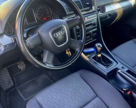 Серый Ауди А4, объемом двигателя 2 л и пробегом 330 тыс. км за 6000 $, фото 7 на Automoto.ua