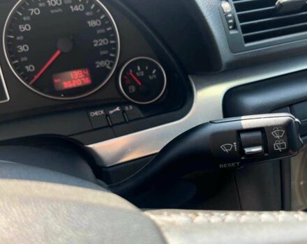 Сірий Ауді А4, об'ємом двигуна 3 л та пробігом 362 тис. км за 6990 $, фото 16 на Automoto.ua