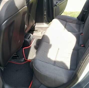 Серый Ауди А4, объемом двигателя 1.6 л и пробегом 320 тыс. км за 5300 $, фото 7 на Automoto.ua