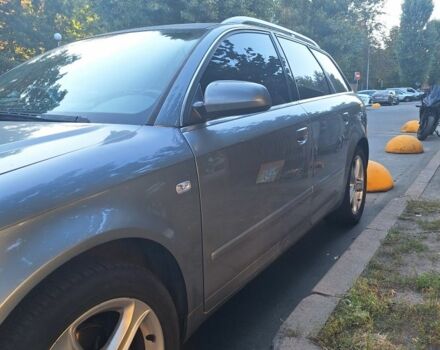 Ауди А4 2005 в Киеве на Automoto.ua Серый Ауди А4, объемом двигателя 2 л и пробегом 234 тыс. км за 3890 $, фото 2 на Automoto.ua