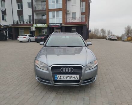 Серый Ауди А4, объемом двигателя 2 л и пробегом 252 тыс. км за 6500 $, фото 1 на Automoto.ua