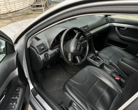 Серый Ауди А4, объемом двигателя 2 л и пробегом 310 тыс. км за 7800 $, фото 6 на Automoto.ua