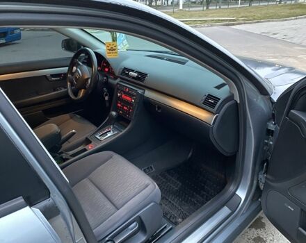 Серый Ауди А4, объемом двигателя 2.7 л и пробегом 258 тыс. км за 7500 $, фото 5 на Automoto.ua