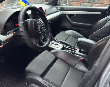 Сірий Ауді А4, об'ємом двигуна 1.97 л та пробігом 300 тис. км за 7500 $, фото 7 на Automoto.ua